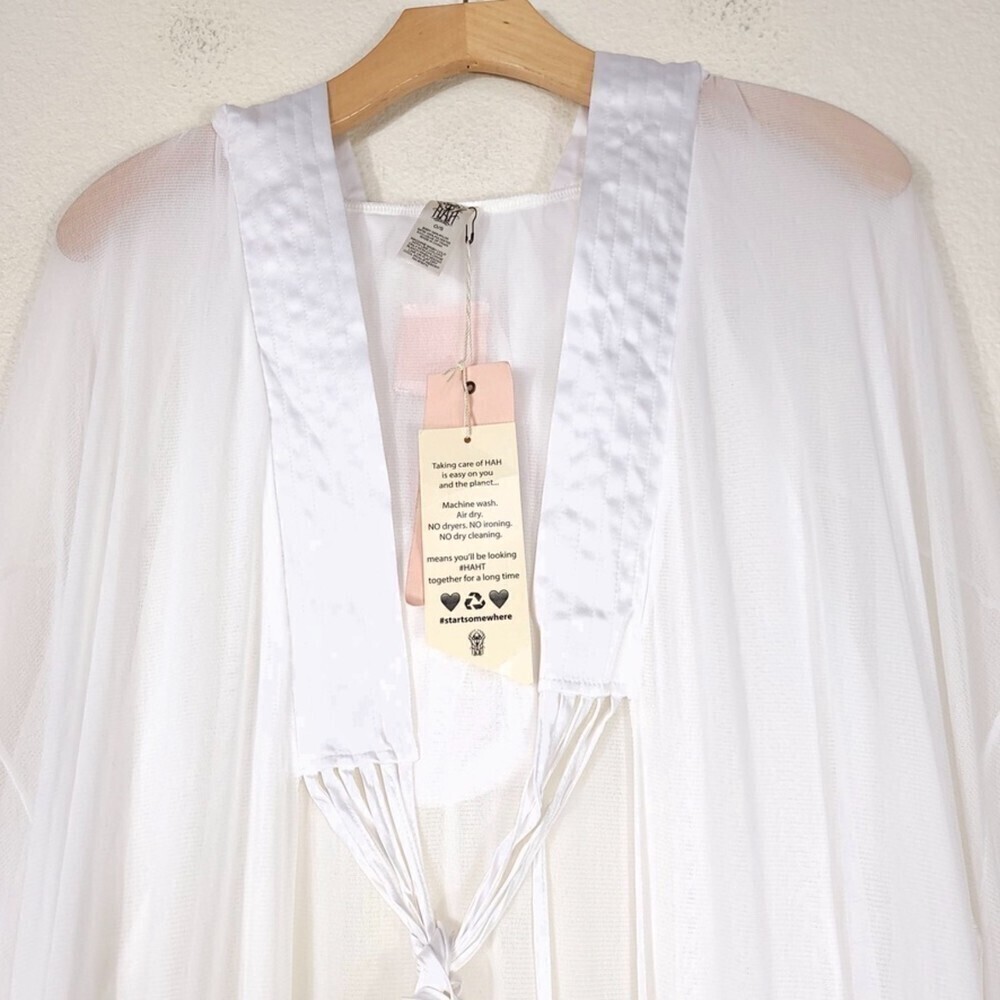 NWT Hot As Hell Yoko Kimono Sheer Hooded Robe Boho Cover Up White Satin One Size - Picture 6 of 16